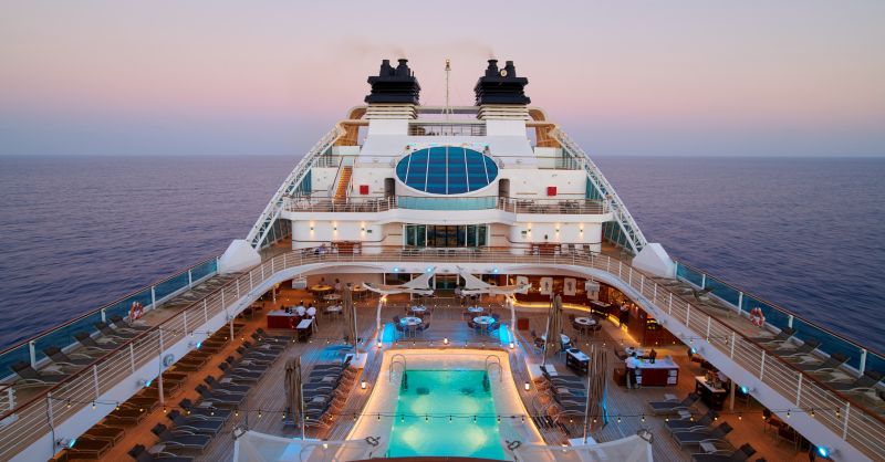 Your Ultimate Guide to Choosing the Perfect Luxury Cruise