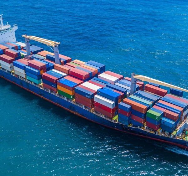How to Save Money on Shipping Container Sizes