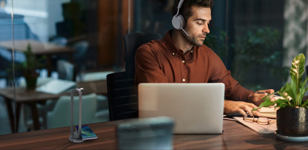 3 Types of Noise Canceling Headphones Microphone